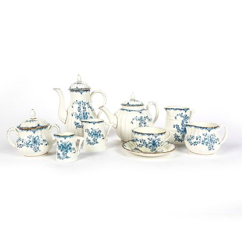 30 PC ROYAL WORCESTER MANSFIELD TEA SERVICE FOR 12