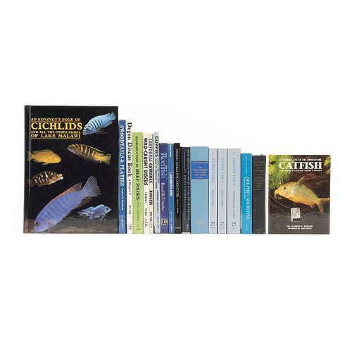 Books on Fish. Fishing Tackle for Collectors/ Colored Atlas of Miniature Catfish/ Reproduction in Ref/ Labyrinth Fish... Pieces: 18.