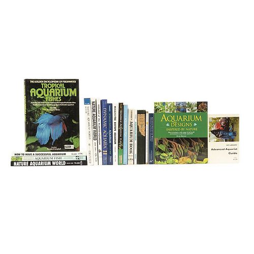 Aquariums. Nature Aquarium World/ An Illustrated Encyclopedia of Aquarium Fish/ Dynamic Aquaria... Pieces: 19.