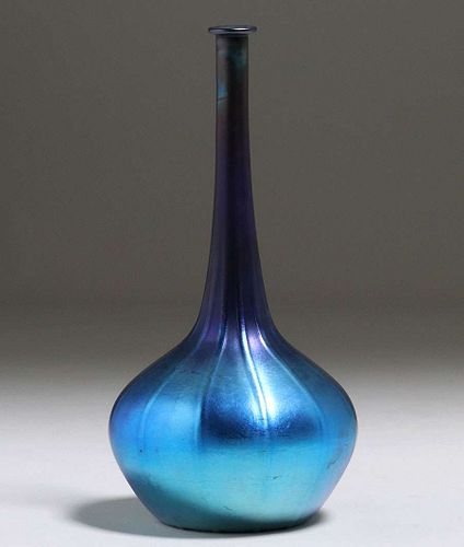 Vineland Glass Works Durand Genie Vase