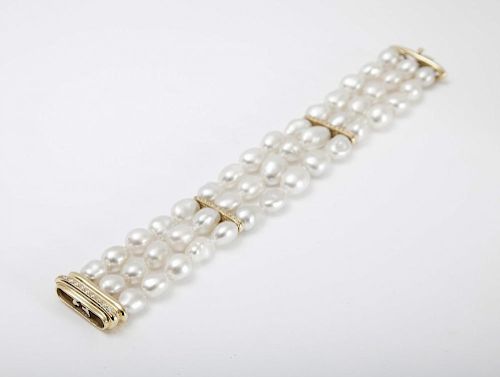 18K GOLD AND FRESHWATER PEARL BRACELET