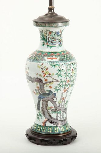 CHINESE FAMILLE VERTE STYLE PORCELAIN BALUSTER-FORM VASE, MOUNTED AS A LAMP