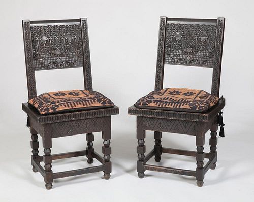 PAIR OF CONTINENTAL EBONIZED WOOD SIDE CHAIRS