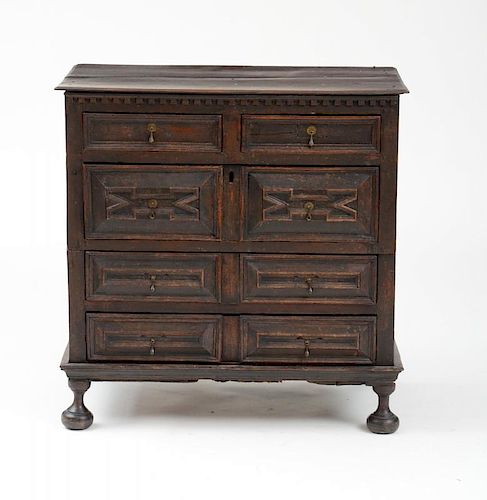 WILLIAM AND MARY TWO-PART OAK CHEST OF DRAWERS