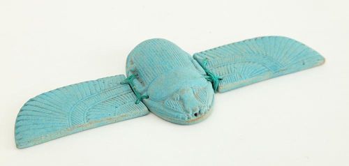 EGYPTIAN BLUE-GLAZED FAIENCE SCARAB AMULET