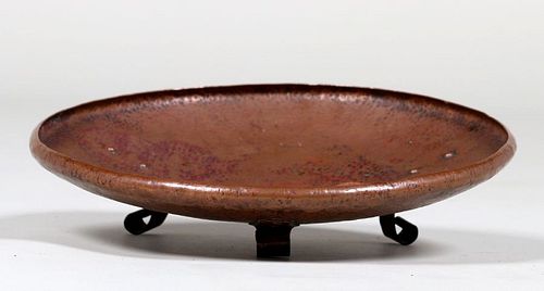 Arts & Crafts Hammered Copper 3-Leg Fruit Bowl c1910s