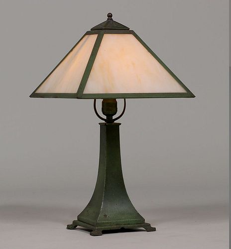 Bradley & Hubbard Lamp c1910