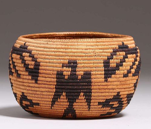 Native American Basket  Washoe/Paiute Tribe c1910