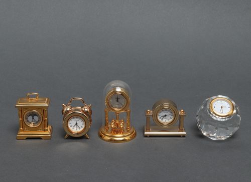 Miniature Desk Clocks incl. Bulova, Group of 5