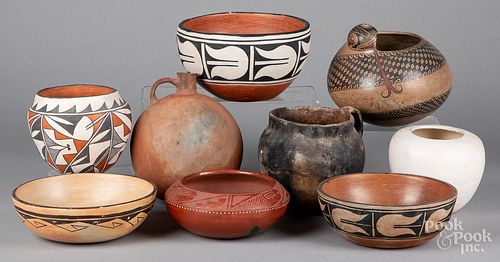 Native American Indian & tribal pottery vessels