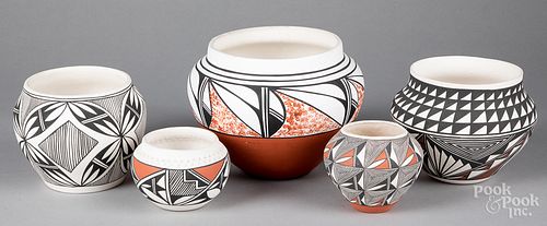 Five Acoma Indian pottery vessels