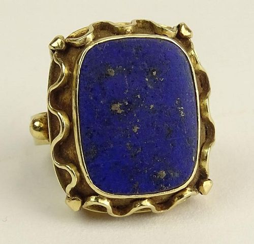 Antique 18 Karat Yellow Gold and Lapis Lazuli Ring