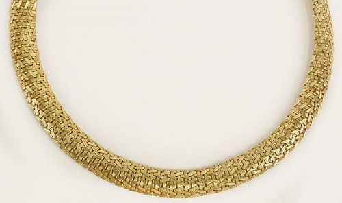 Vintage Italian 14 Karat Yellow Gold Mesh Necklace
