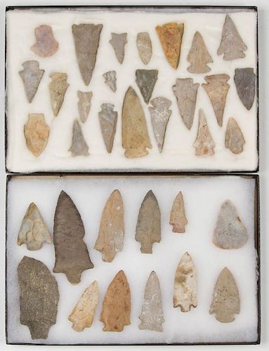 NATIVE AMERICAN STONE POINTS, LOT OF 34