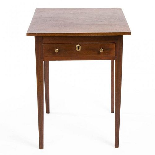 VIRGINIA FEDERAL WALNUT ONE-DRAWER STAND TABLE
