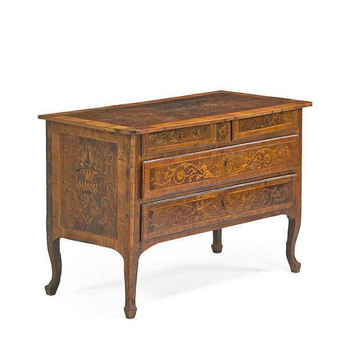 NEOCLASSICAL COMMODE