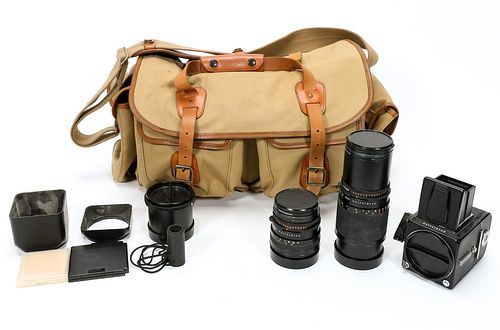 ELEVEN PC GROUPING OF CAMERA EQUIPMENT, HASSELBLAD