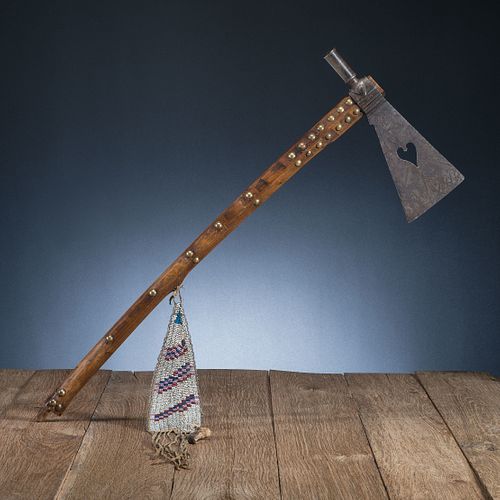 Western Plains Pipe Tomahawk, with Heart Cutout