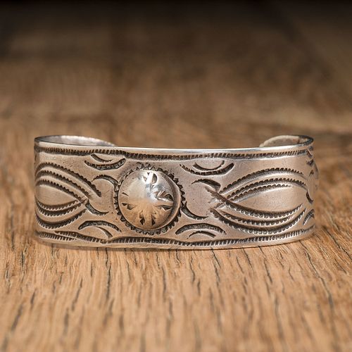 Early Navajo Chiseled Ingot Cuff Bracelet