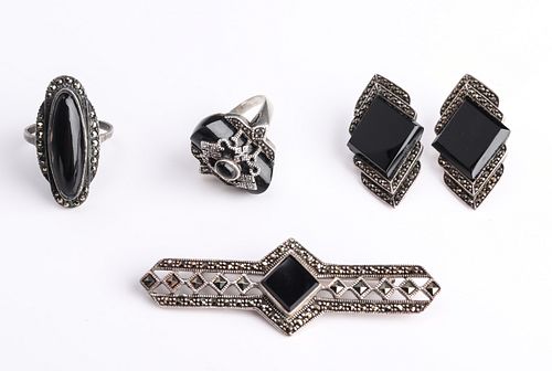 Vintage Silver Onyx and Marcasite Suite (4)