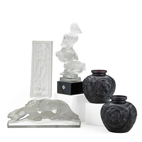 GROUP OF ART DECO GLASS