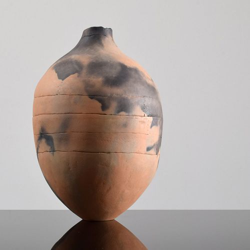 Large Barbara Hill Studio Pottery Vase/Vessel