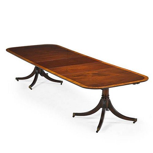 FEDERAL STYLE DINING ROOM TABLE