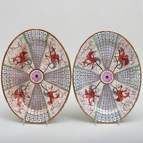 Pair of English Porcelain Platters Decorated with Dragons