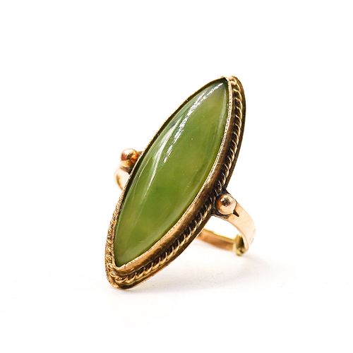 Chinese 14k Gold and Jade Ring