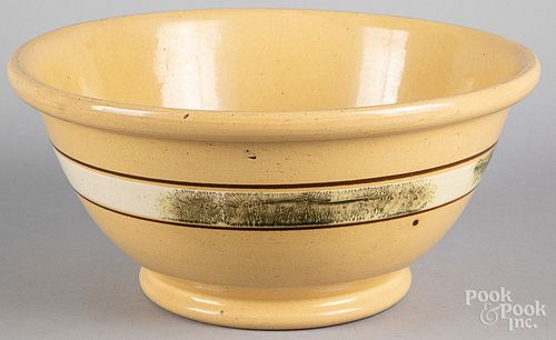 Large yellowware mocha mixing bowl, 19th c.