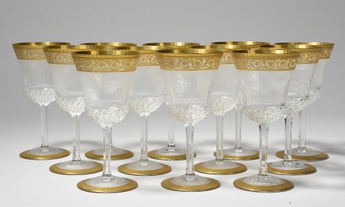 Set of twelve St. Louis Thistle pattern wines