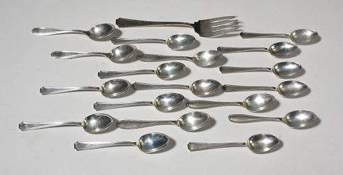 Nineteen pieces of sterling silver flatware