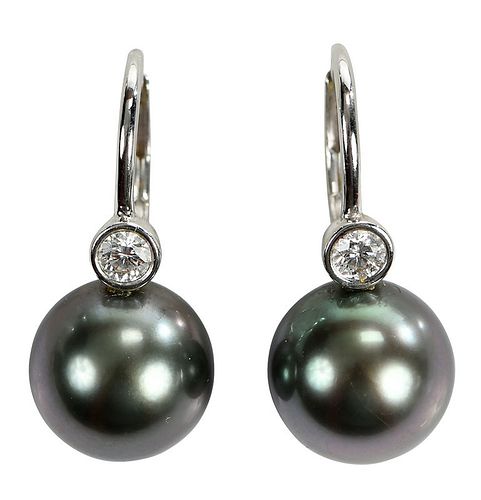 18kt. Pearl and Diamond Earrings