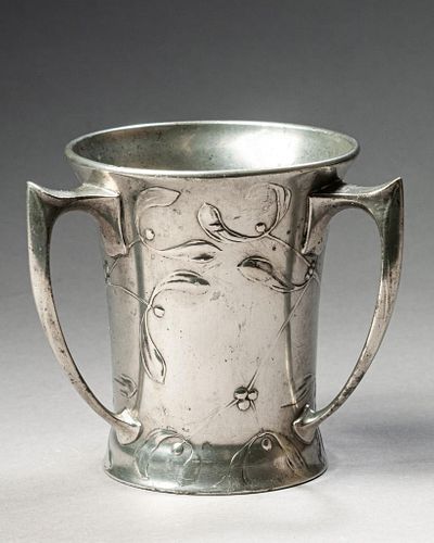Kayzerzinn Art Nouveau Pewter Loving Cup.