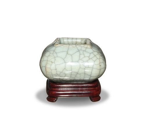 Chinese Ge Glazed Square Water Coupe, 18th Century