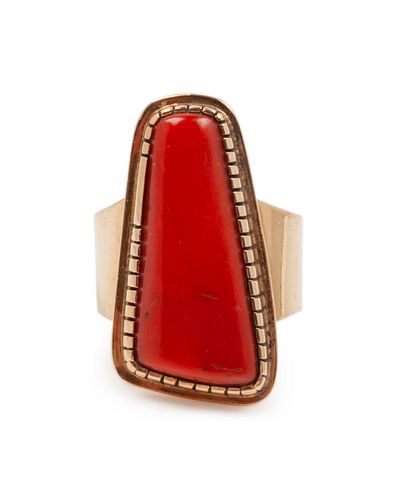 Yazzie Johnson
(DINE, B. 1946)
14k Gold and Coral Ring