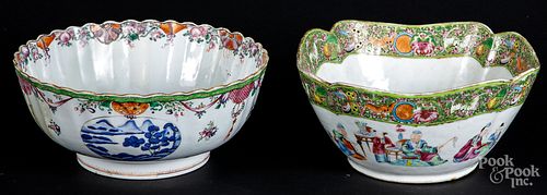 Two Chinese export porcelain bowls, 19th c.