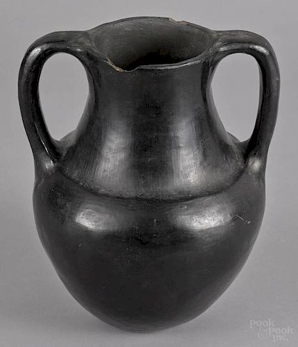 Santa Clara stone polished ceramic jar, ca. 1930,