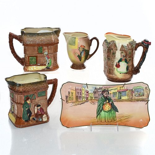 ROYAL DOULTON DICKENS GROUP, 4 PITCHER JUGS AND PLAQUE