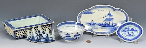 5 Chinese Blue and White Porcelain Items