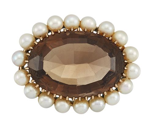 A CITRINE AND CULTURED PEARL BROOCH
 Centred by an