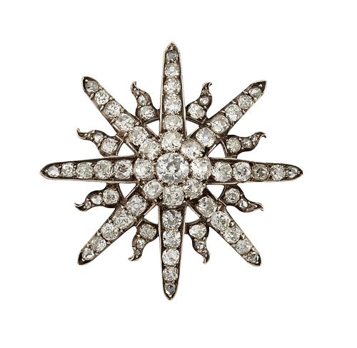 A LATE 19TH CENTURY DIAMOND-SET STAR BROOCH
 The c