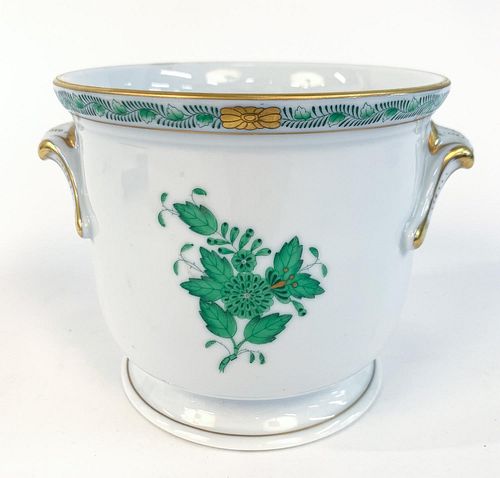 HEREND "CHINESE BOUQUET" GREEN CACHEPOT