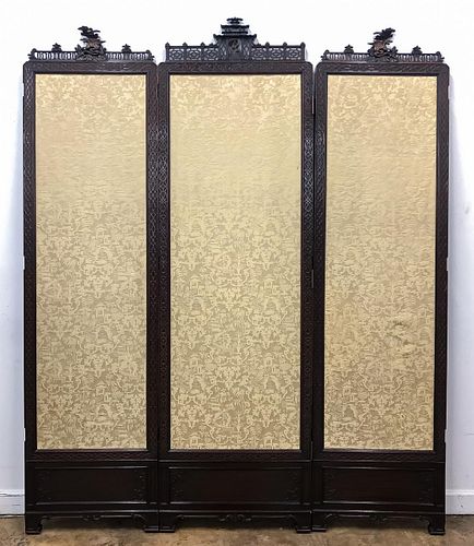 THREE PANEL CARVED CHINOISERIE FLOOR SCREEN