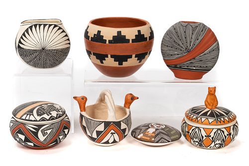 7 PC GROUPING, NATIVE AMERICAN POTTERY
