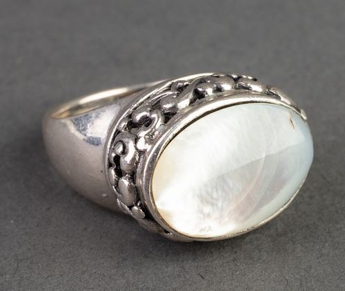 Sterling Silver & Mother-of-Pearl Ring