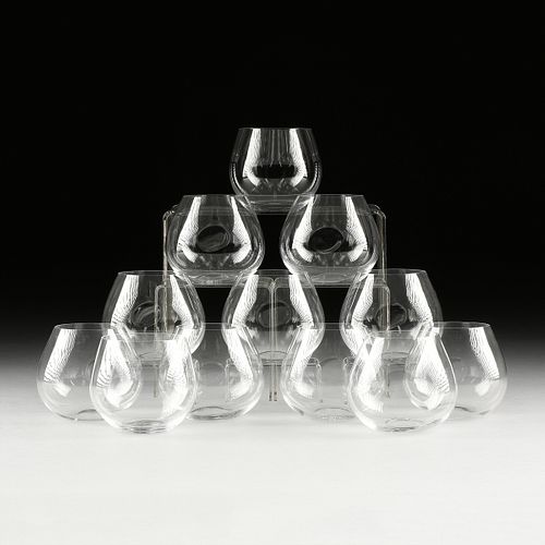 A SET OF TWELVE TIFFANY & CO. ELSA PERETTI DESIGNED THUMB PRINT WINE GLASSES, SPANISH, MODERN,
