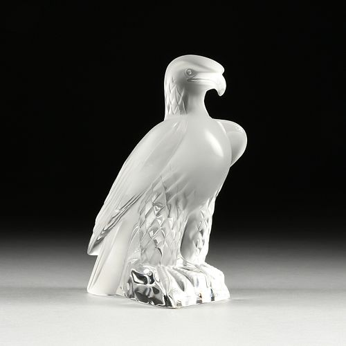 A LALIQUE CRYSTAL"LIBERTY" EAGLE, SIGNED, LATE 20TH CENTURY,
