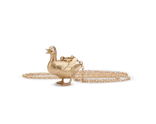 NANCY SCHON 14K Gold "Make Way for Ducklings" Pendant
