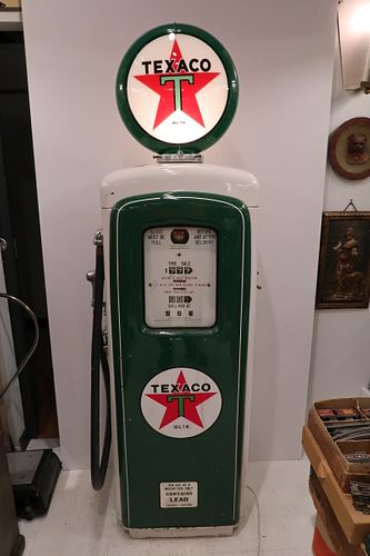 Martin & Schwartz American 1950s Gas Pump Model